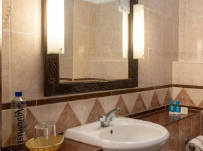 Sentrim Castle Royal Hotel