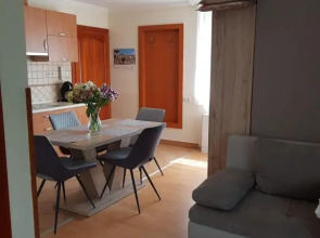Elek Apartmanház