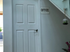 Luxury big house cinema pool many guests