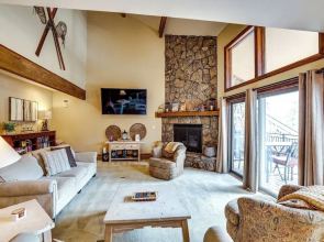 Private Sauna & Mtn Views: Keystone Townhome!