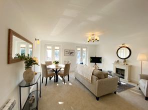 The Degas Sea View Suite