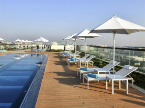 Grand Mercure Dubai City