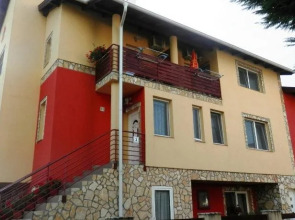 Veronika Villa