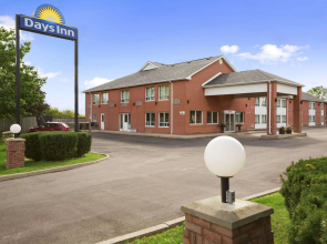 Days Inn by Wyndham Stouffville