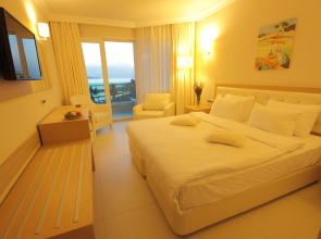 Dragut Point South Hotel