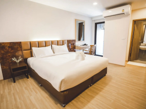 B2 Amata Nakorn Premier Hotel