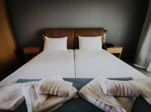 Three Island View Hotel