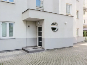 Krypska Apartment Warsaw by Renters