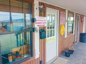 Grand Eagle Ford Lodge & Rv Park Tilden By Oyo