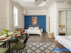 The Printhouse Boutique Studio 5 by Sea N' Rent