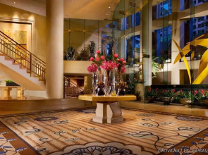 Omni Los Angeles Hotel at California Plaza