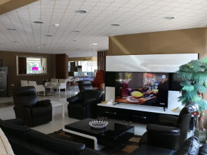 Business Grand Hotel