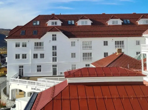 Dr. Holms Hotel