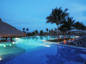 The Cliff Resort & Residences