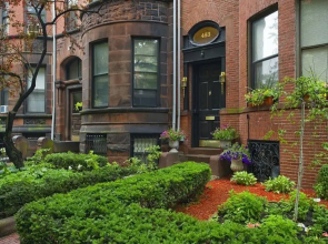 463 Beacon Street Guest House