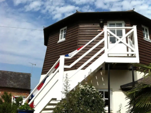 Hunston Mill Self Catering Cottages