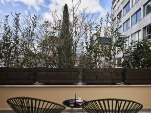 NLH MONASTIRAKI - Neighborhood Lifestyle Hotels
