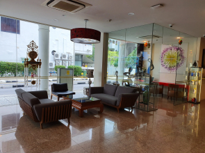 Santa Grand Hotel East Coast, a NuVe Group Collection