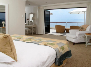 Cliff Lodge