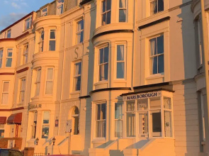 Marlborough Sea View Holiday Apartments