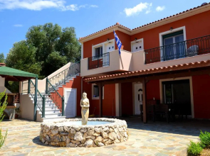 Spacious 1 bedroom apartment 2 km to Pessada beach