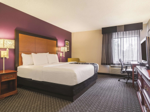Wingate by Wyndham Brunswick GA / I-95