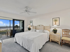 Captiva Shores 6C