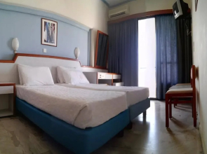 Nina Beach Hotel
