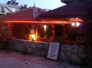 Side Rose Motel