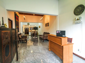 Oyo 440 Leos Home Stay