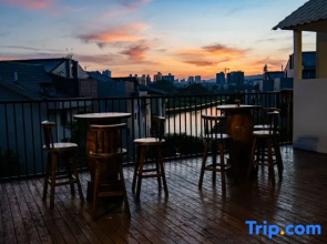 Zixing City Dongjiang Lake Xiuliu youth homestay