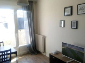 Sur le Toit du Bureau, T2 République