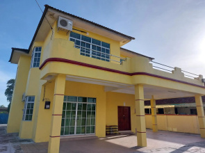 AL' Indara Bunglow Homestay Taiping