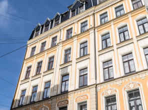 Mosaic Center Apartments