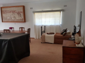 Klip Cottage Guest House