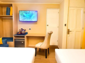 Acuario Hotel & Suites