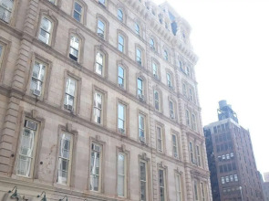 Macy View Apartments