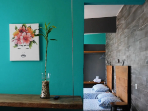 Zyan Rooms