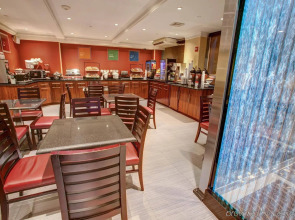 Ramada by Wyndham New York Times Square West