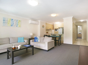 Sandcastles on the Broadwater