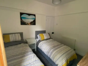 Captivating 2-bed Cottage in Prestatyn