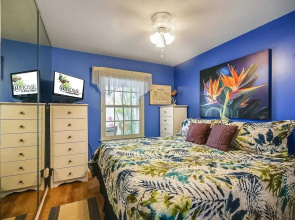 Always Your Paradise by Avantstay Shared Pool Near Zachary Beach! Month-long Stays Only