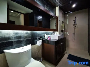 YiZen Boutique Phutara 5 Bedroom Villa