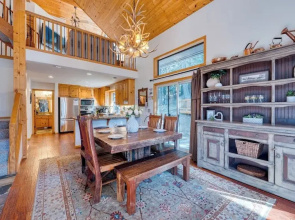 2 Truckee Cabin Sleeps 20 Hot tub Games Near Donner Lake Donner Ridge & Alplenglow Chalet by Avantstay
