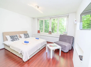 Beautiful Cozy Studio Close To City Center