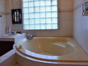 Collection O Ubud Near Central Ubud Formerly Hotel Suly