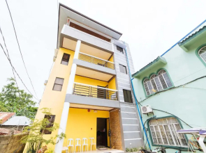 Reddoorz @ D Maagma Street - Vaccinated Staff