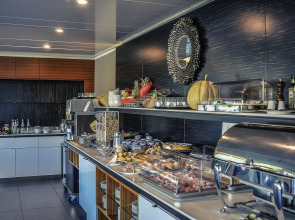 Отель Viareggio