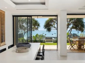 Noosa Court 3