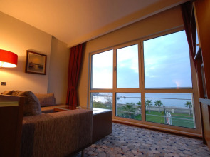 Hotel Hegsagone Marine Asia